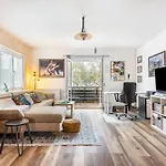 Appartement Boutique-Wohnung Mit Balkon