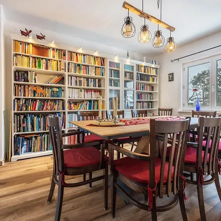 Boutique-wohnung Mit Balkon هانوفر