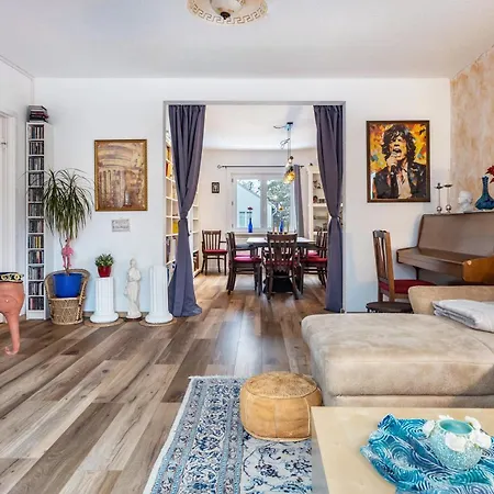 Boutique-wohnung Mit Balkon * ハノーファー