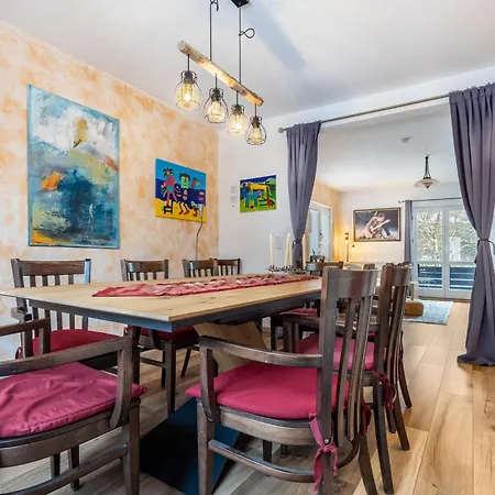アパート Boutique-wohnung Mit Balkon