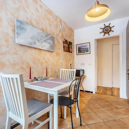 아파트 Boutique-wohnung Mit Balkon 하노버
